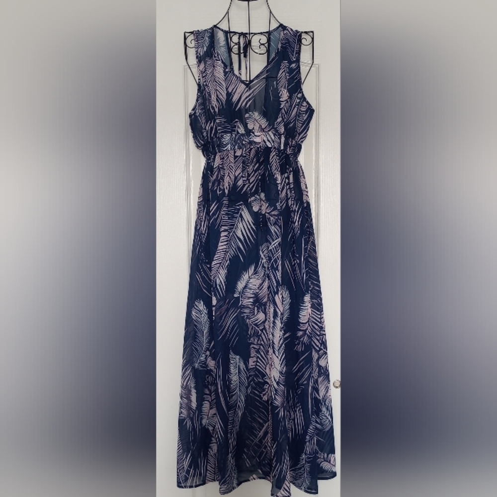 Sheer Cover Up Maxi Dress Size Small